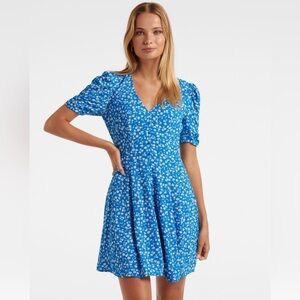 Ever New Blue Floral Mini Dress Size 2 Puff Sleeve Screen Worn Cruel Intentions